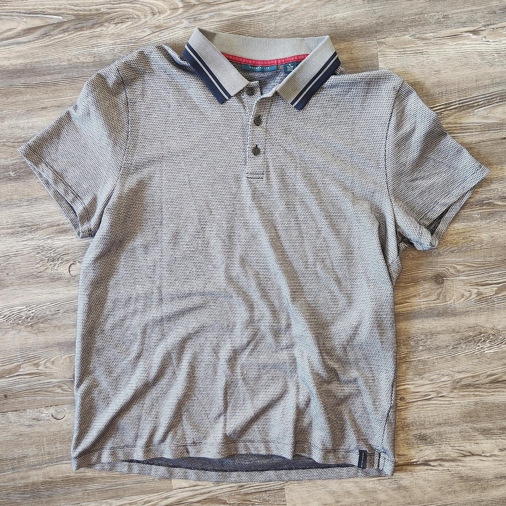 Perry Ellis White and Navy Blue Pattern Polo Shirt